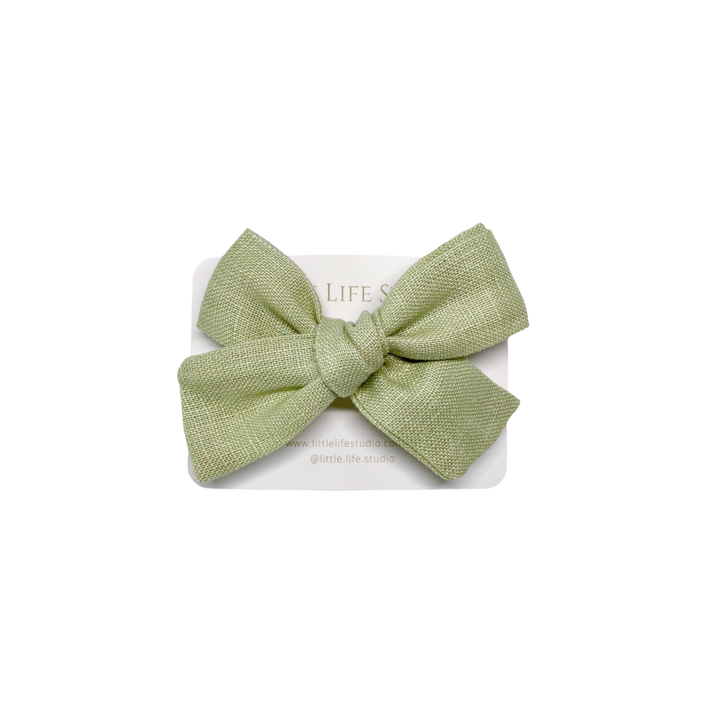 Linen Bow
