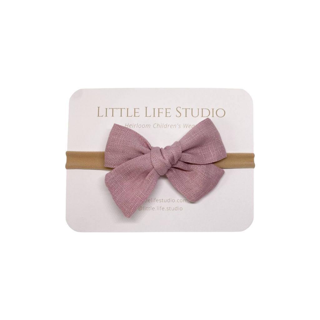 Linen Bow